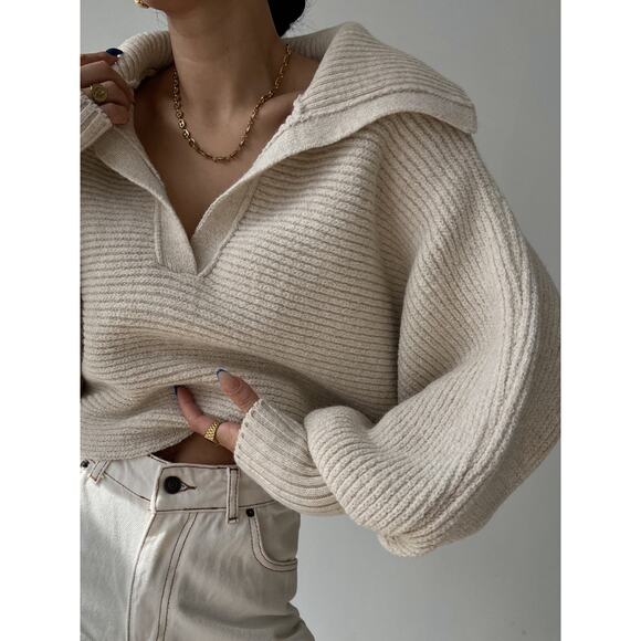 Ivy Johnny Collar Sweater - Picture 3 of 6